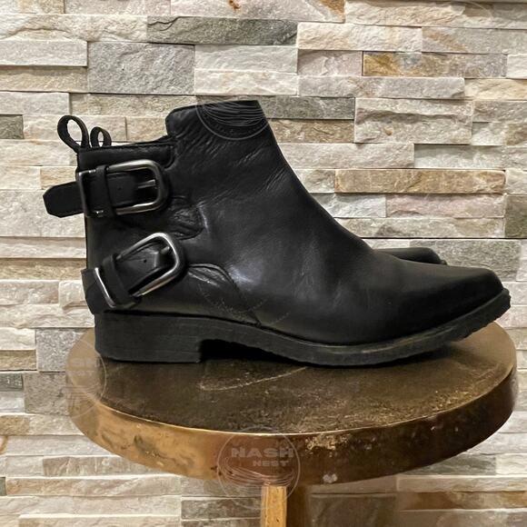 Belle by Sigerson Morrison 8 Black Leather Booties | Double Buckle Ankle Boots - Picture 2 of 10